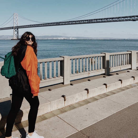 Meet your Posher, Destinee - Picture 1 of 1